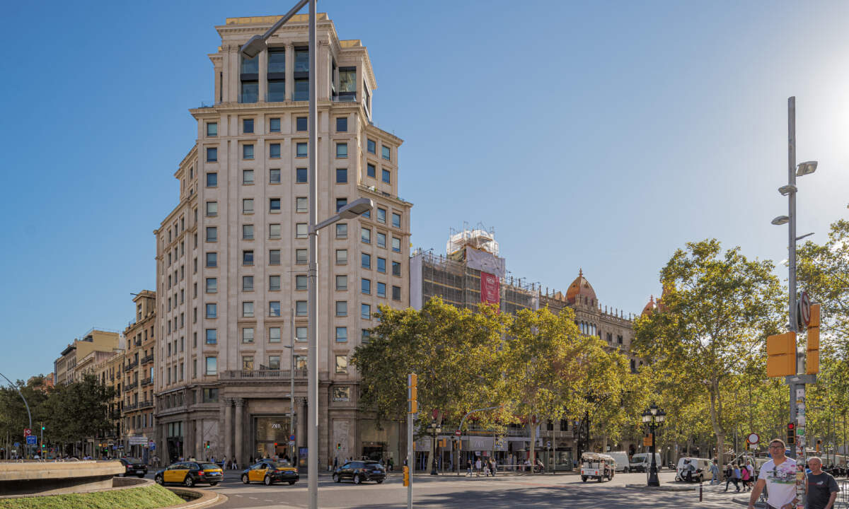 2024-10-11_Passeig_de_Gràcia_12_5-1_Barcelona_38