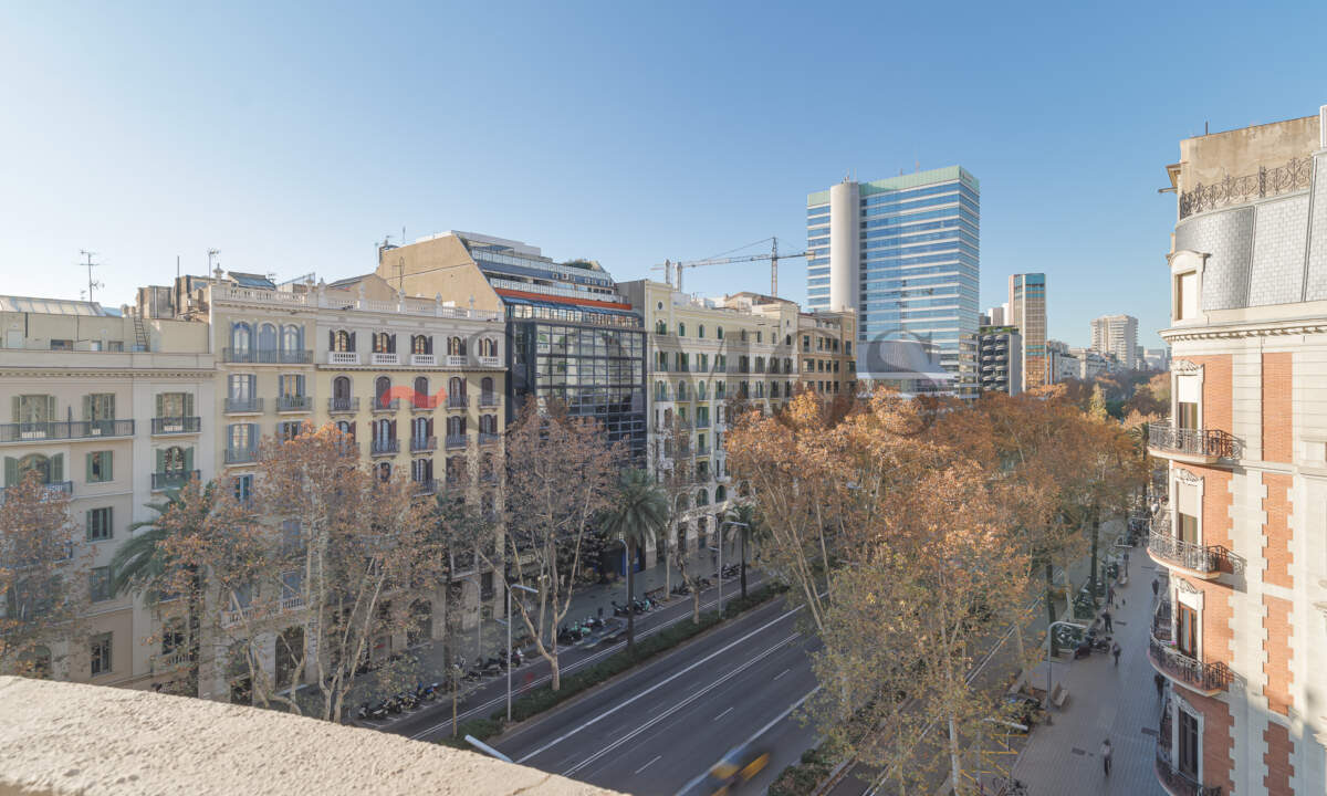 2023-12-18_Av_Diagonal_580_4-2_Barcelona_15